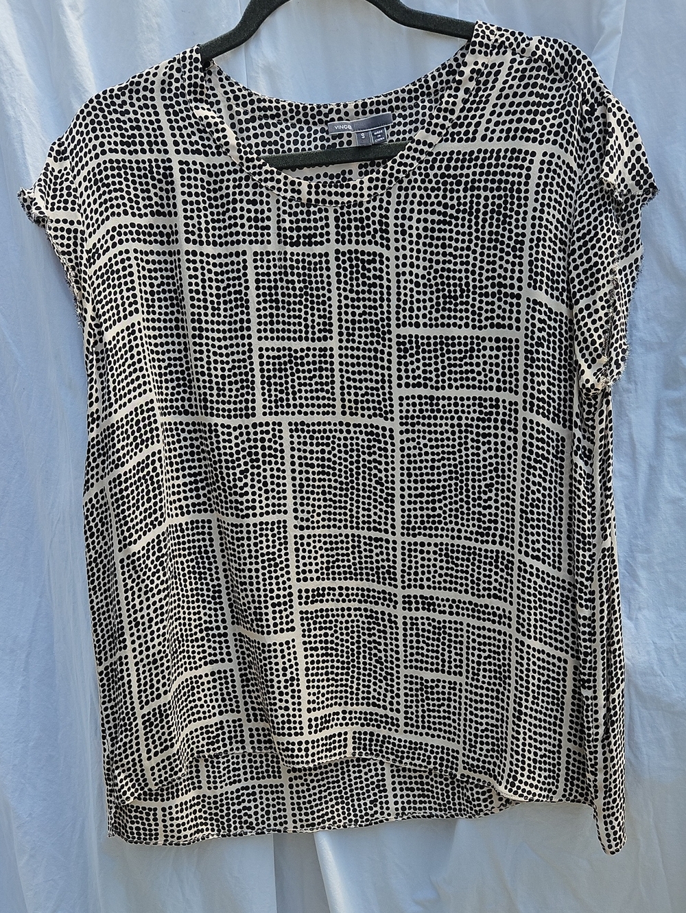 Vince Black & Cream Grid Dot Short Sleeve Top Raw Edge Short Sleeve0019